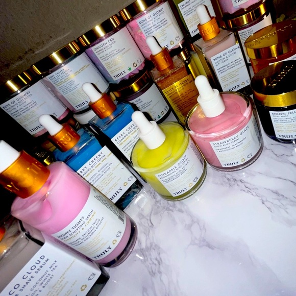 BEAUTY BUNDLE GIVEAWAY💋 + LOW START’S!!! LIKE TO BE NOTIFIED!🚨 - Picture 4 of 11